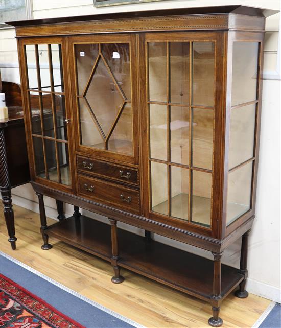 An Edwardian inlaid mahogany display cabinet W.166.5cm